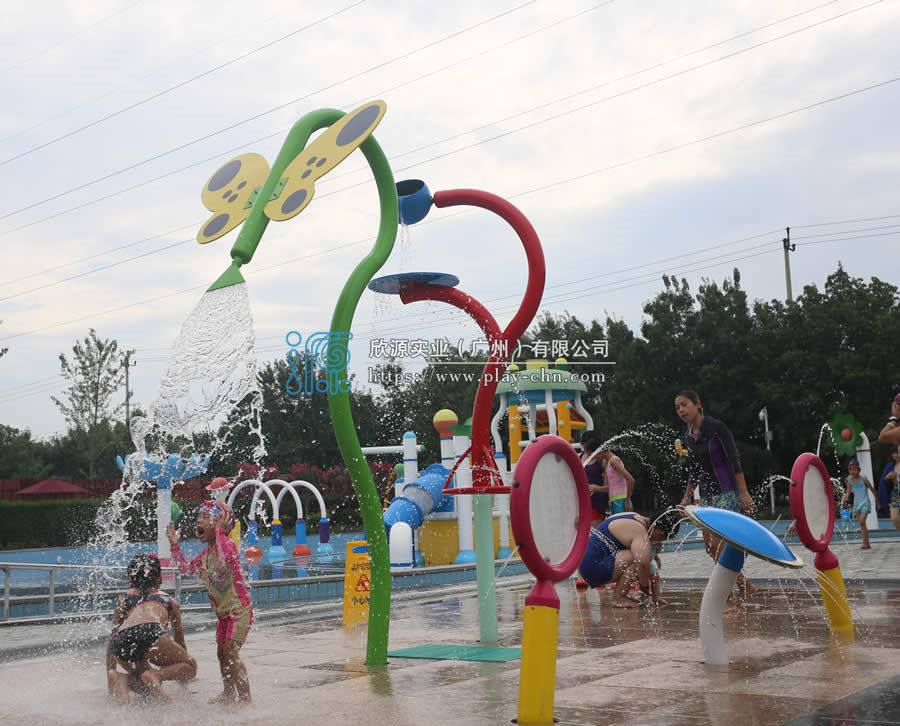 不銹鋼滑梯與普通滑梯的區別在哪里?不銹鋼滑梯優勢在哪-1208