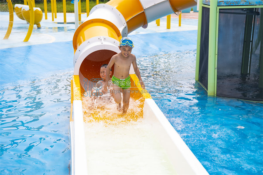 冬季怎樣保養(yǎng)水上樂園設(shè)施?-1451