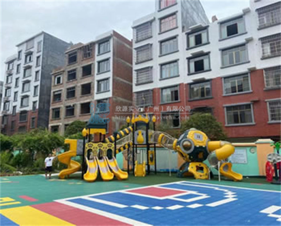 如何安全使用、管理水滑梯-1462