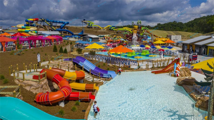 欣源實業(yè)帶你感受美輪美奐的水滑梯-7554