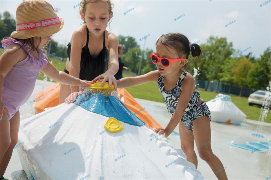 水上樂園的玻璃鋼材料-7315