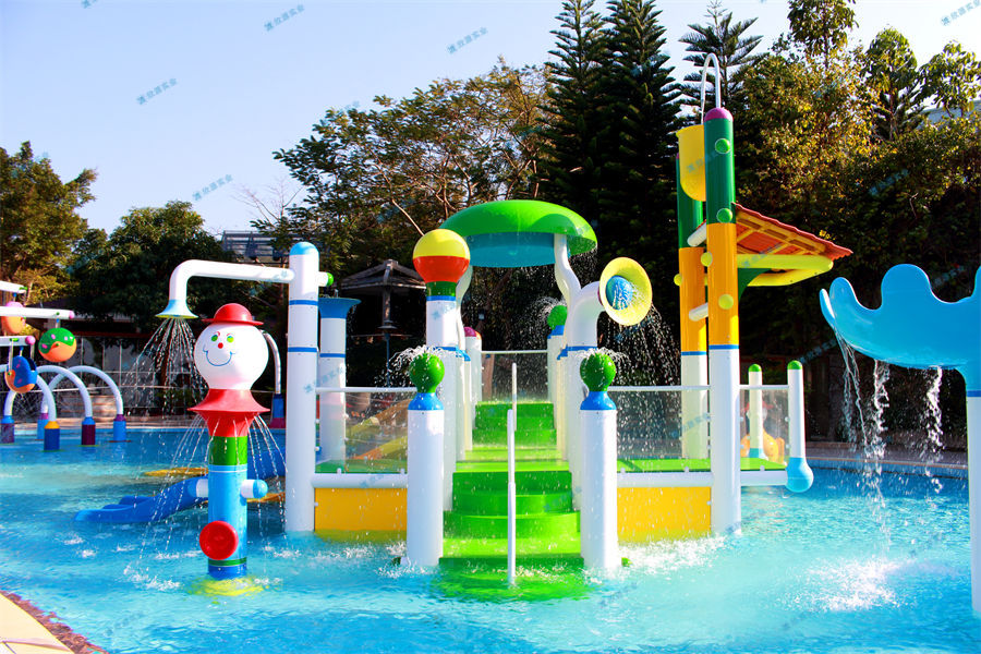 水上游樂設備廠家輪椅轉盤旋轉適合所有人