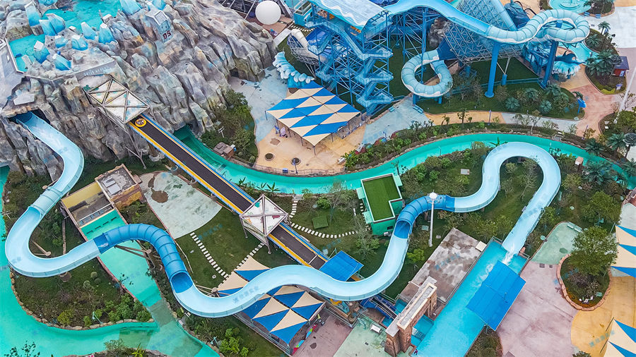 水上游樂設施廠家推薦的4條設計建議
