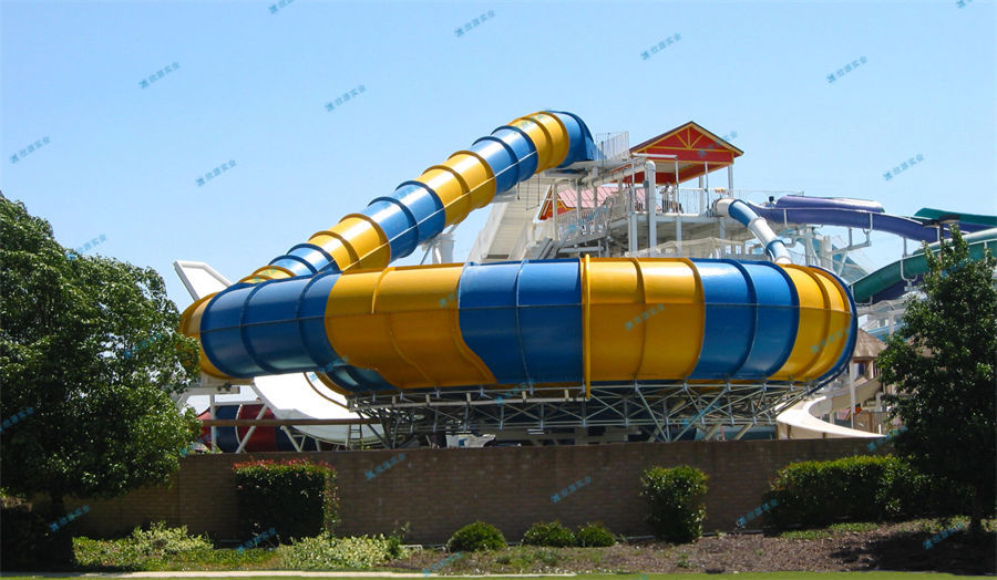 水上游樂場設備的劣勢觀察-7383