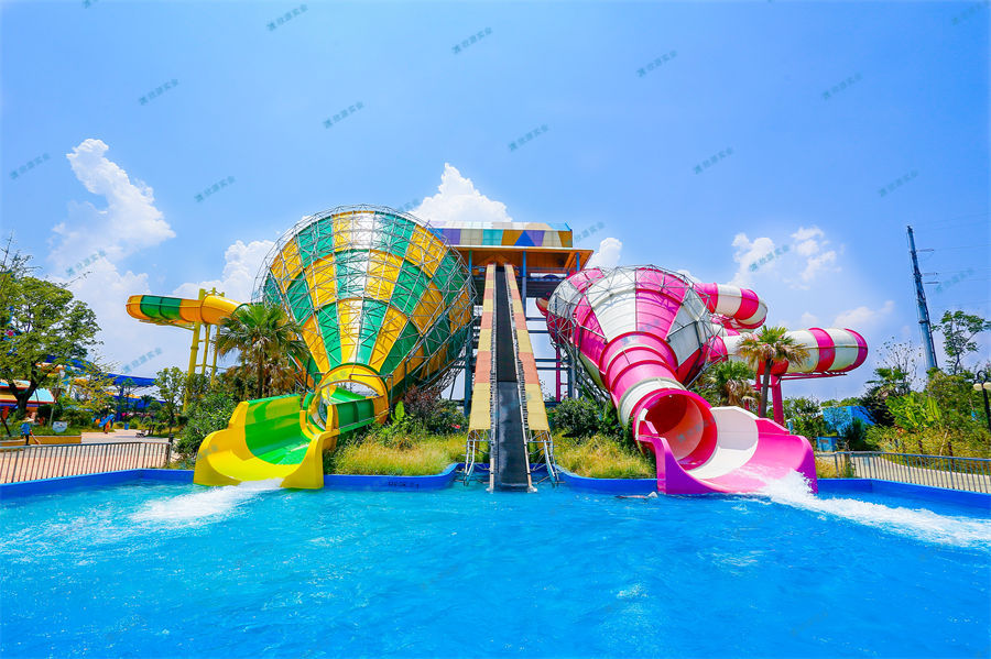 黑洞已經(jīng)揭開面紗水上樂園設(shè)備也不再神秘-7774