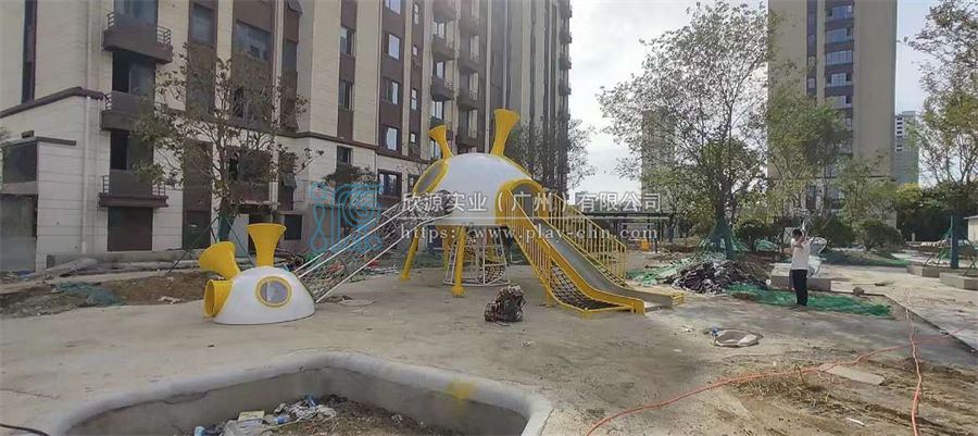 小區(qū)兒童滑梯攀爬設(shè)備定制